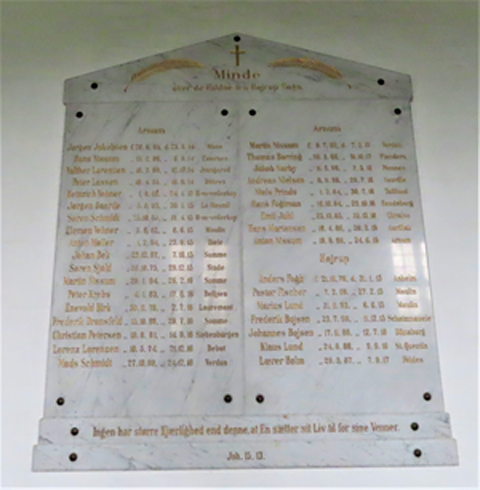 Memorial plaque for the fallen from Hoejrup Sogn in the church. Soeren Smidt from Spandetgaard fell on the Hartmannsweilerkopf. Photo: Charlotte Lindhardt.